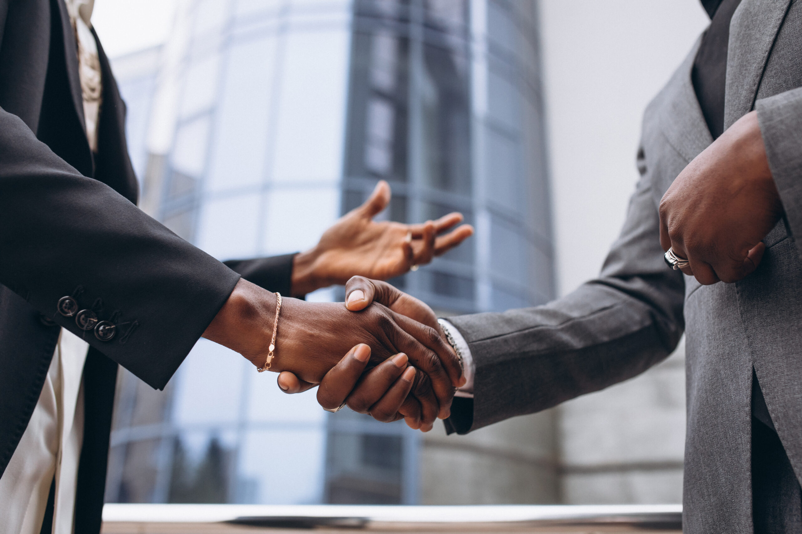 Thiam & Associés noue un partenariat avec l’Association Sorbonne Droits Africains (ASODA) pour soutenir la formation des talents juridiques africains